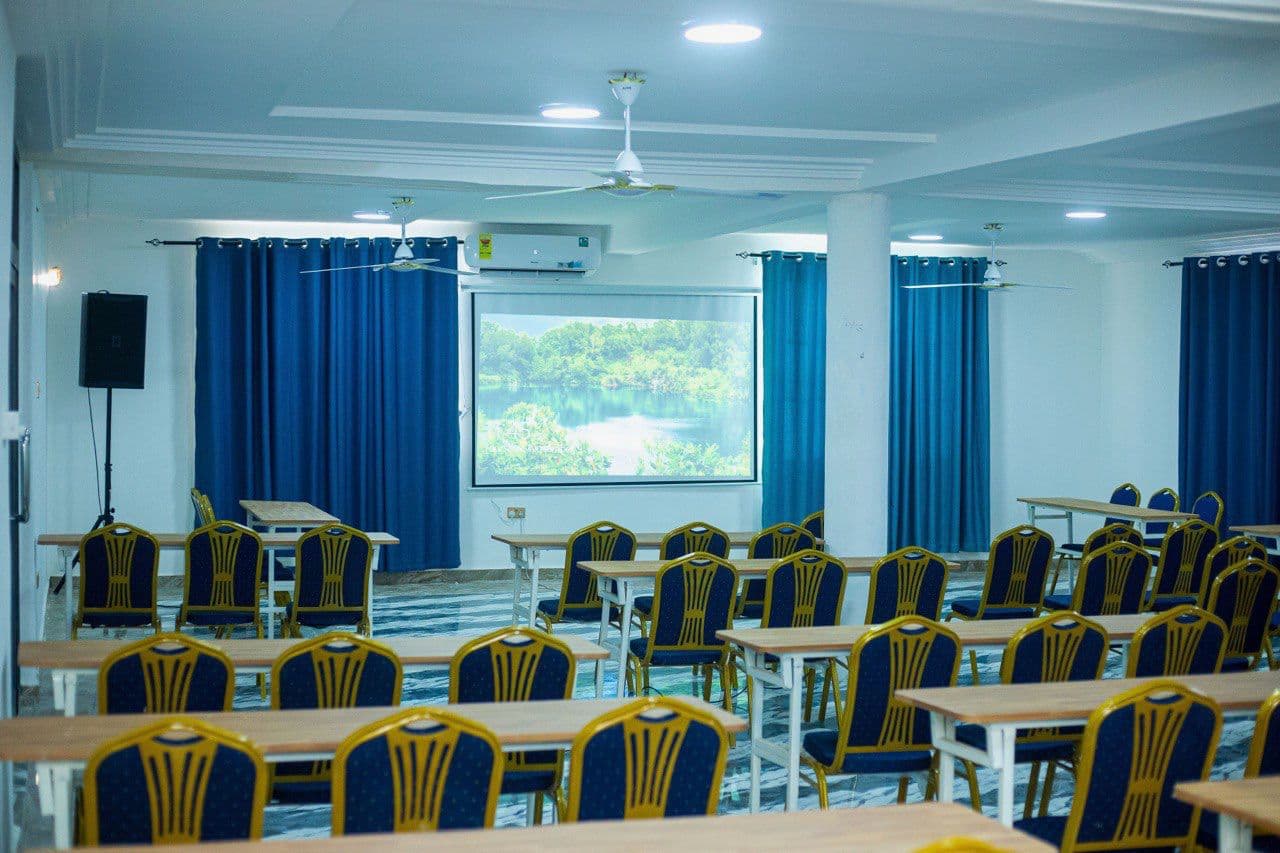 Golden Tower Hotel Rooms